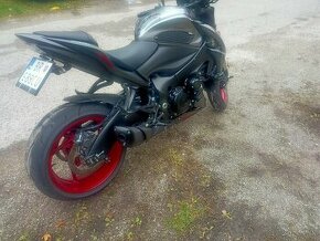 Suzuki gsx s1000