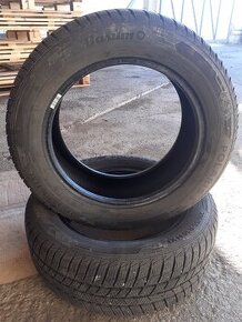 215/55 r16 zimne pneu Barum Polaris.  5