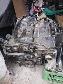 Motor Mercedes w204 c200