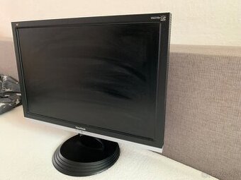 PC Monitor 55cm - 1