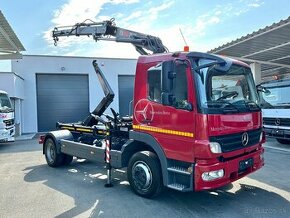 MERCEDES-BENZ ATEGO 1218 HÁKOVÝ NAŤAHOVÁK + HYDRAULICKÁ RUKA