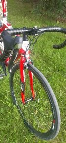 cestný bicykel Pinarello Dogma, Dura Ace