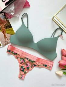 Victoria’s Secret bezkosticová podprsenka 75A