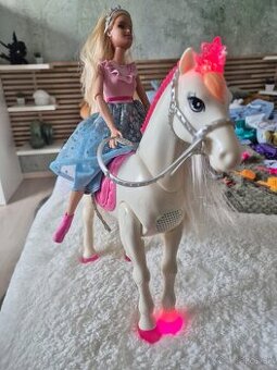 Barbie s koňom,Little Barbie pretekárska dráha, Enchantimals