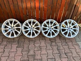 Audi A4 B9 originál alu disky 7,5 R17 5x112 ET38