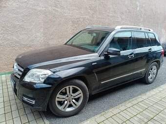 Predám alebo vymením Mercedes GLK 220 automat r 2011 za moto - 1