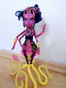 Monster high z utesu