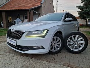 Škoda Superb Combi III 2.0 TDi SCR DSG Ambition 150k diesel - 1