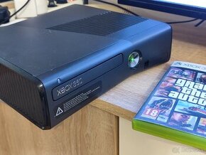 (REZERV) Xbox 360 slim, 250GB, zdroj, gamepad, kinect, GTA5