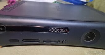 Predam xbox 360 120 GB