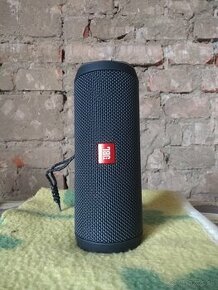 JBL Flip Essential 2