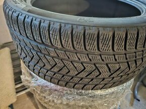 PIRELLI Scorpion Winter 285/40 r21