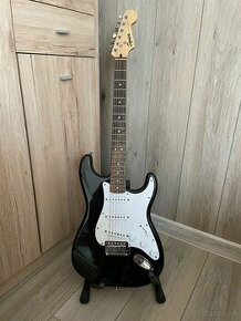 Elektricka gitara fender squire