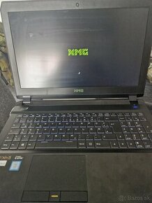 Herni notebook XMG i7 GTX1070