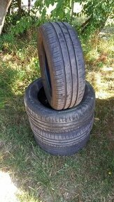 205/60R15. 91H  Fulda letné