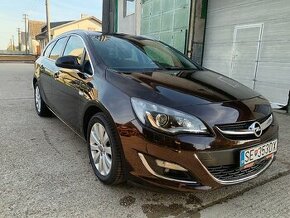 Opel astra sports tourer 2014 - 1