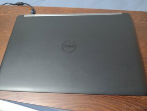 15,6 "Dell LATITUDE 5570 i5-6200/ 16 Gb RAM/512 GB SSD