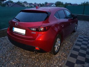 Mazda 3 Red Soul Skyactiv 1.5 benzin 2014