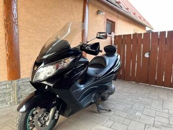 Suzuki  Burgman 400