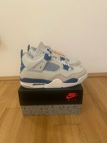 Nike Air Jordan 4 - 1