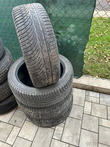 Michelin Pilot Alpin 235/45 R19