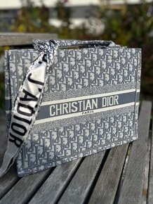 Kabelka v štýle Christian Dior