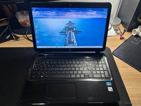 HP 15-d054sc - INTEL i3, 8GB RAM, 240GB SSD, NVIDIA