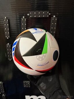 Futbalová lopta Adidas - EURO2024 PRO