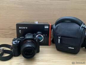 Sony A7II + Sony 40mm f/2,5G - len tento víkend 900€.