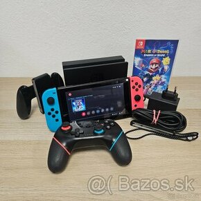 ✔️Nintendo Switch V2 Neon -+  Hra Mario, Ovladač, Karta 64GB