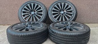 Alu Ford 5x108 a letné Barum Bravuris 5 205/50 R17