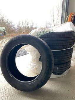 4xPirelli Cinturato P7 215/55 R17