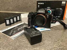 Digitálny fotoaparát SONY A7II + batérie a príslušenstvo