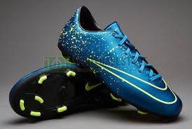 NIKE MERCURIAL : kopačky na fotbal