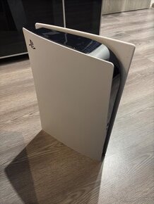 PlayStation 5, 1000GB + biely ovládač, doklad o kúpe