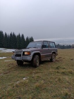 Isuzu trooper