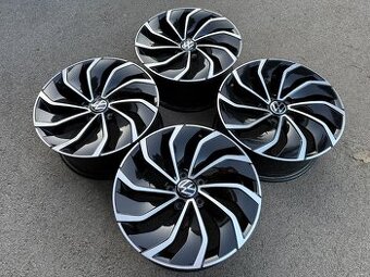 ORIGINAL VW GOLF 8 R-LINE DISKY 5x112 R17 REZERVOVANE