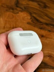 Apple AirPods Pro Nabijacie puzdro original - 1