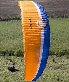 Paragliding