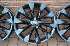 5x112 R19 Hlinikove disky Original Skoda