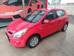 Hyundai i20 2010 1.2 16v 57kw benzin 87000km