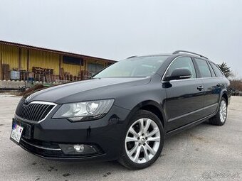 PREDÁM ŠKODA SUPERB FACELIFT COMBI 2.0TDi 125kW XENON