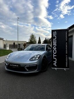 Porsche Panamera 4S E-Hybrid