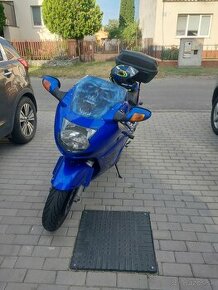 Honda cbr1100xx - 1