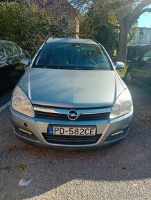 Predam Opel astra H 1.6 benzin