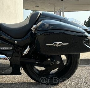 Suzuki Intruder 1800