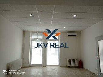 JKV REAL | Ponúkame na prenájom priestor v centre mesta Levi