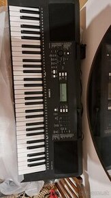 YAMAHA PSR-E373