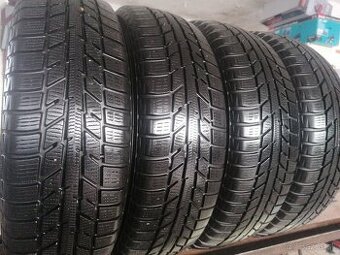 Zimne pneu Yokohama 165/60 r15 77T