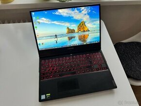 Lenovo Y7000 2019 - 1